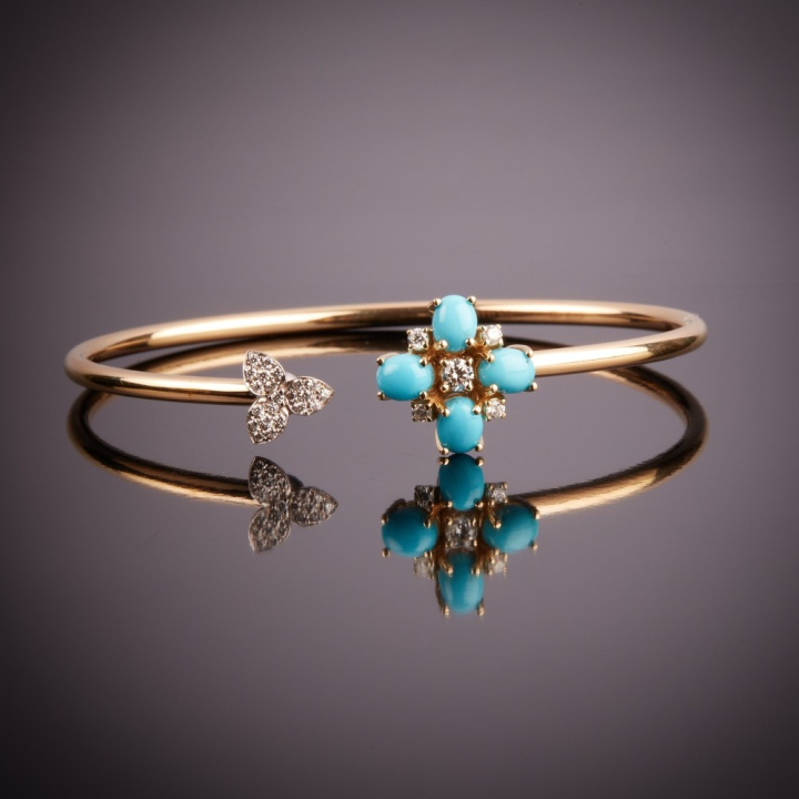 Fortuna, Bracciale con pietre dure e diamanti